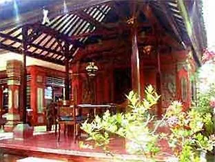 Artini 2 Cottages Ubud Hotel
